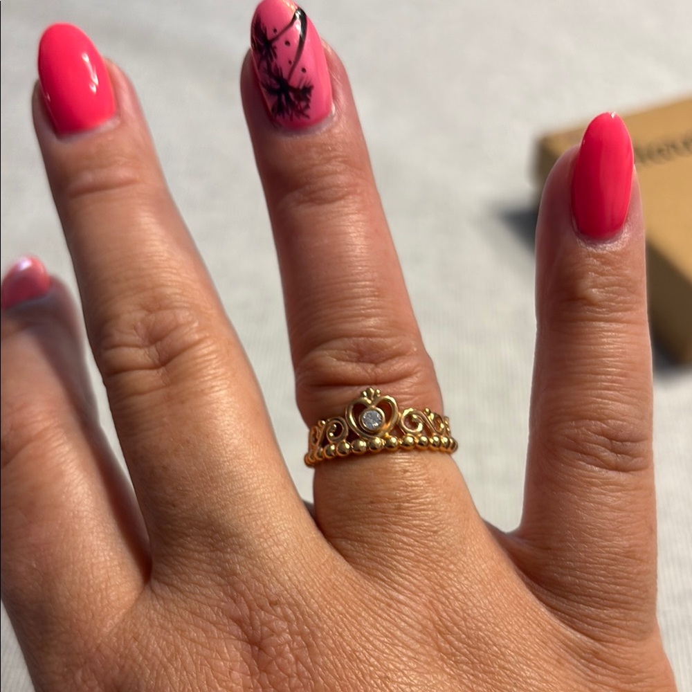 Pandora Gold Crown Ring Elegant Jewelry